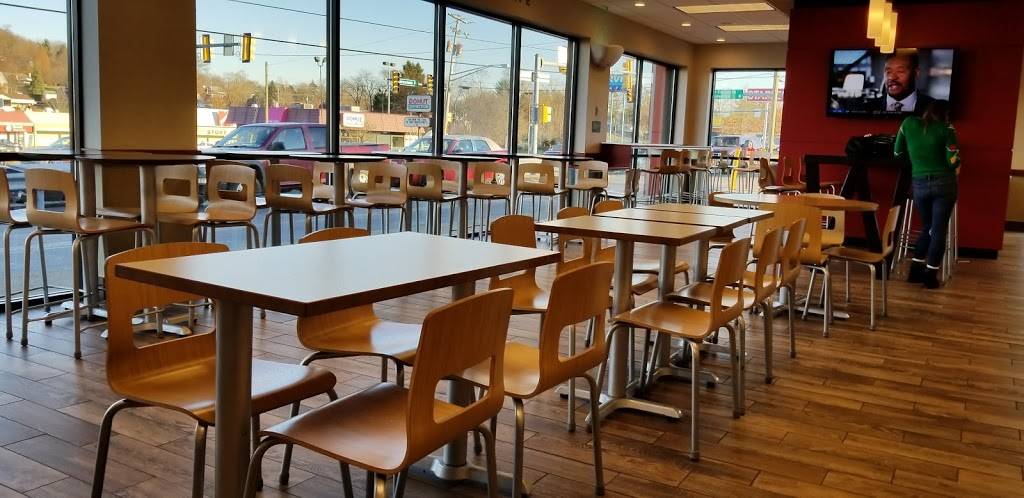 Wendys | restaurant | 201 Tarentum Bridge Rd, New Kensington, PA 15068, USA | 7243349009 OR +1 724-334-9009