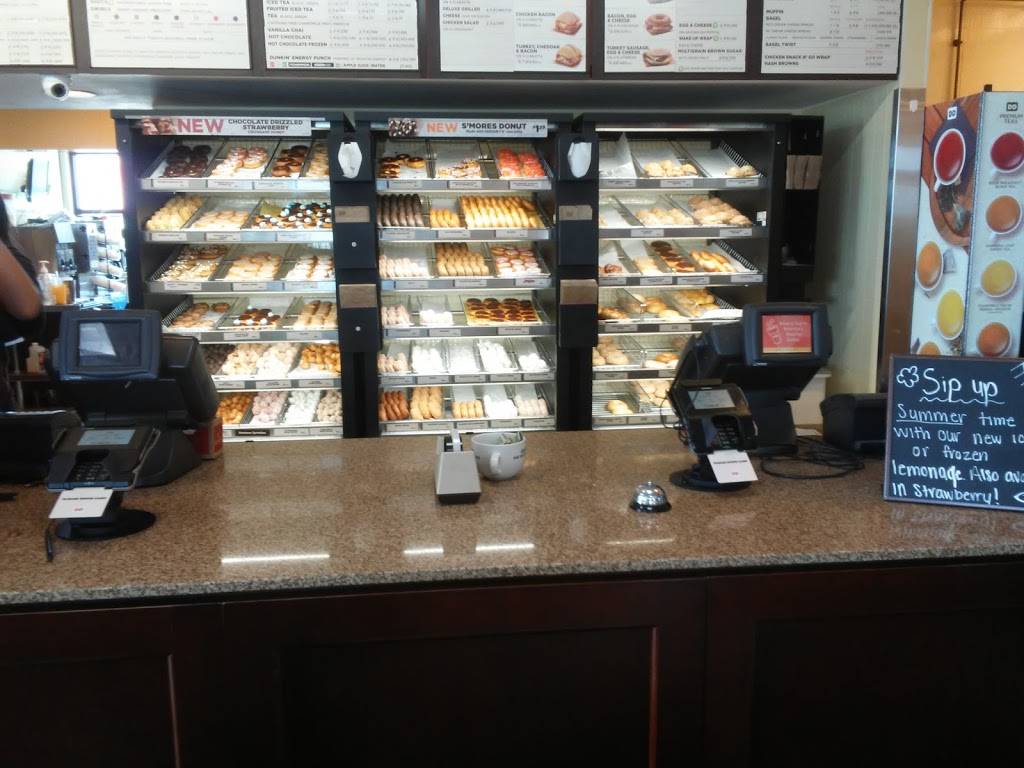 Dunkin | bakery | 1123 N Canfield Niles Rd, Austintown, OH 44515, USA | 3305051200 OR +1 330-505-1200