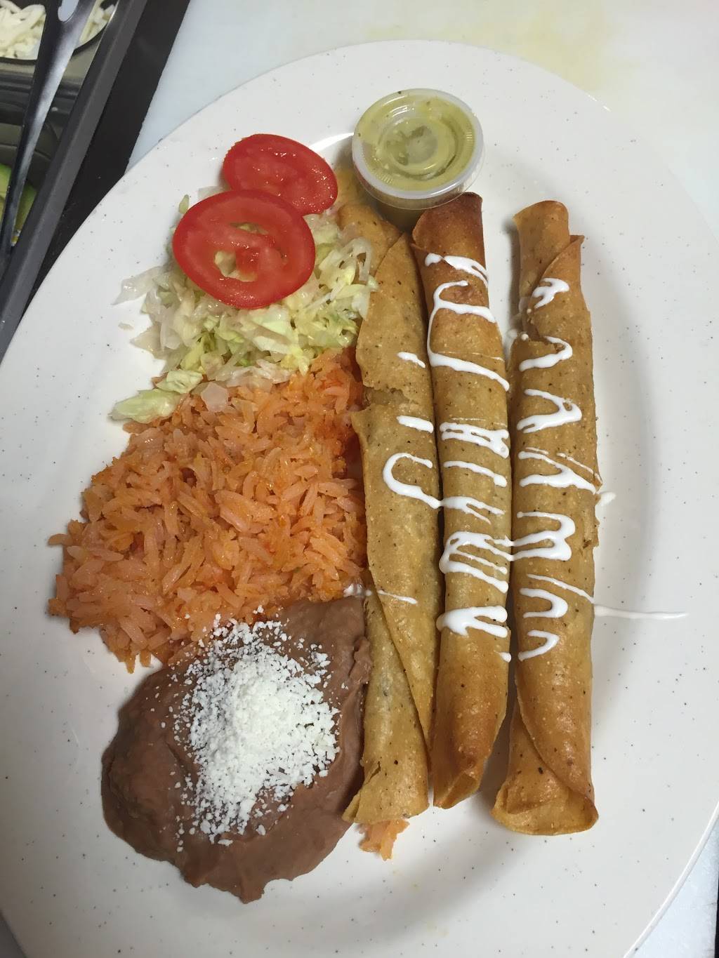 Milanesa House | restaurant | 802 N Houston Ave, Humble, TX 77338, USA | 8329945240 OR +1 832-994-5240