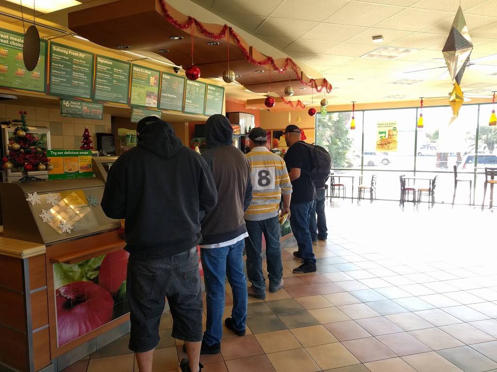 Subway Restaurants | restaurant | 2503 Scott Blvd, Santa Clara, CA 95050, USA | 4087481715 OR +1 408-748-1715