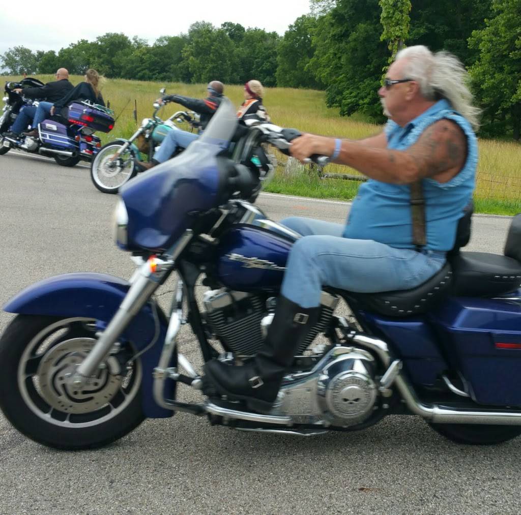 Camden Whiskey Bar | restaurant | 42 E Central Ave, Camden, OH 45311, USA | 9374525581 OR +1 937-452-5581