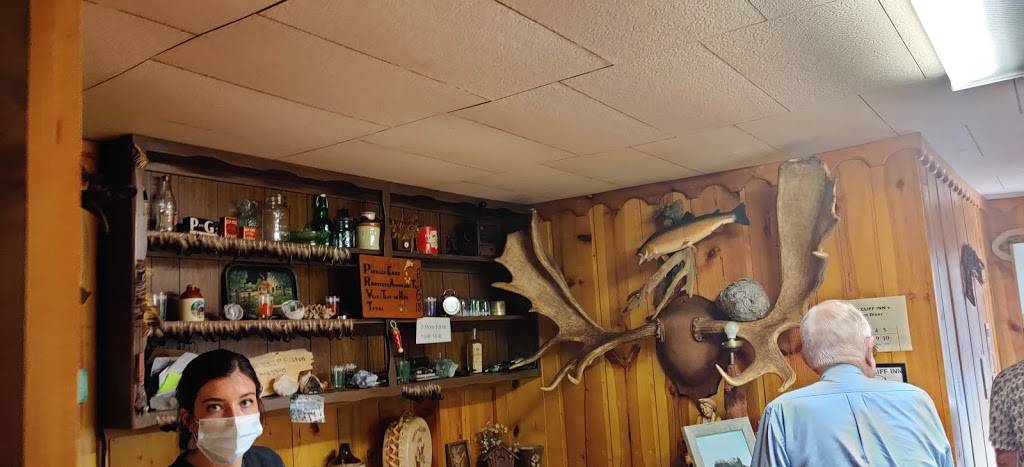 Deer Cliff Inn Restaurant | restaurant | 2016 N Deercliff Rd, Preston, ID 83263, USA | 2088520643 OR +1 208-852-0643