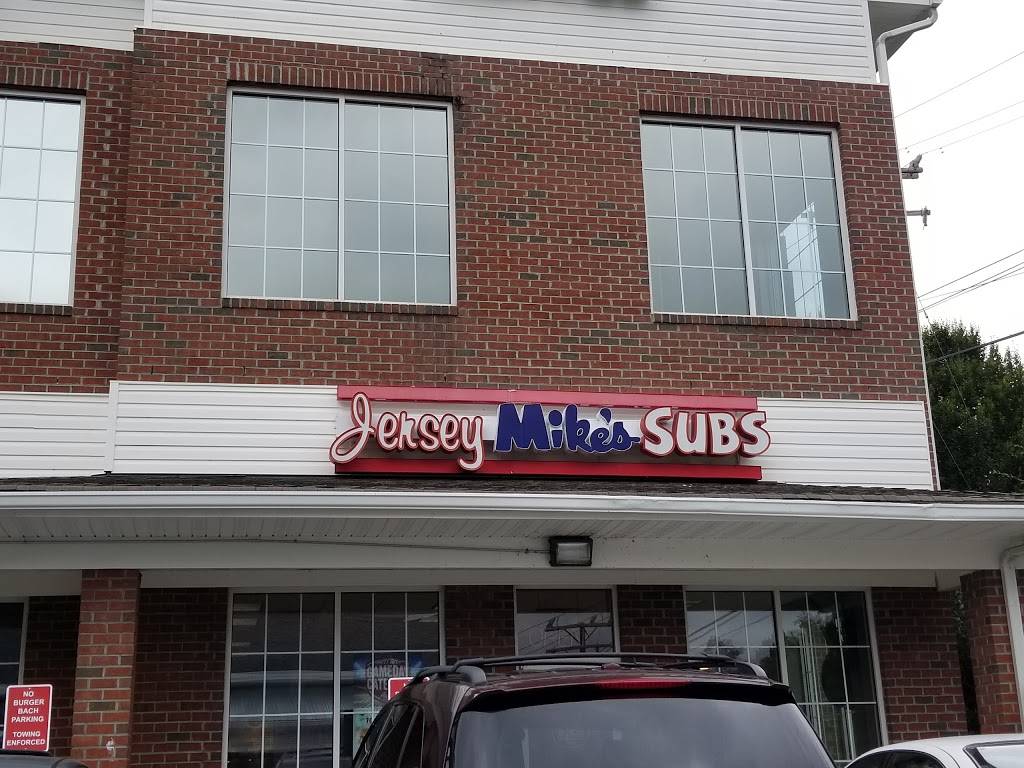 Jersey Mikes Subs | meal takeaway | 100 Heaths Way Rd, Midlothian, VA 23114, USA | 8043795363 OR +1 804-379-5363
