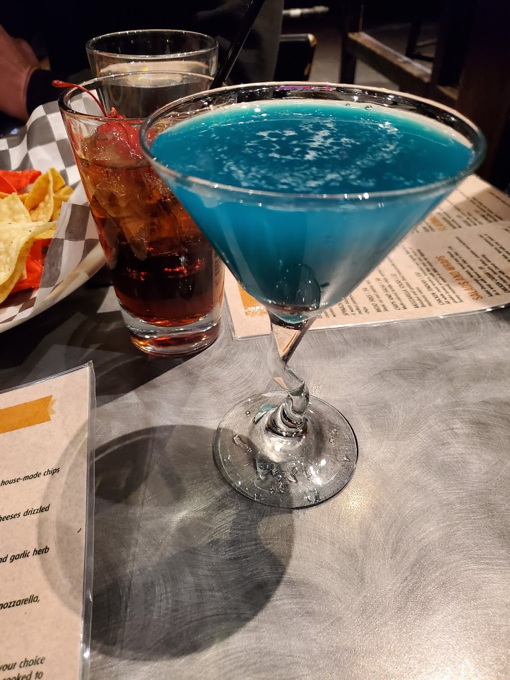 Mojos Dueling Piano Bar & Restaurant | restaurant | 180 Monroe Ave NW, Grand Rapids, MI 49503, USA | 6167769000 OR +1 616-776-9000