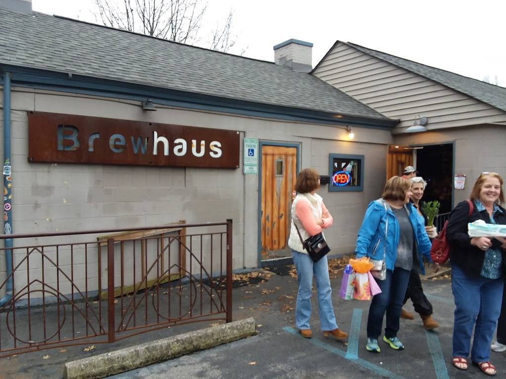 Brewhaus | restaurant | 224 Frazier Ave, Chattanooga, TN 37402, USA | 4235318490 OR +1 423-531-8490