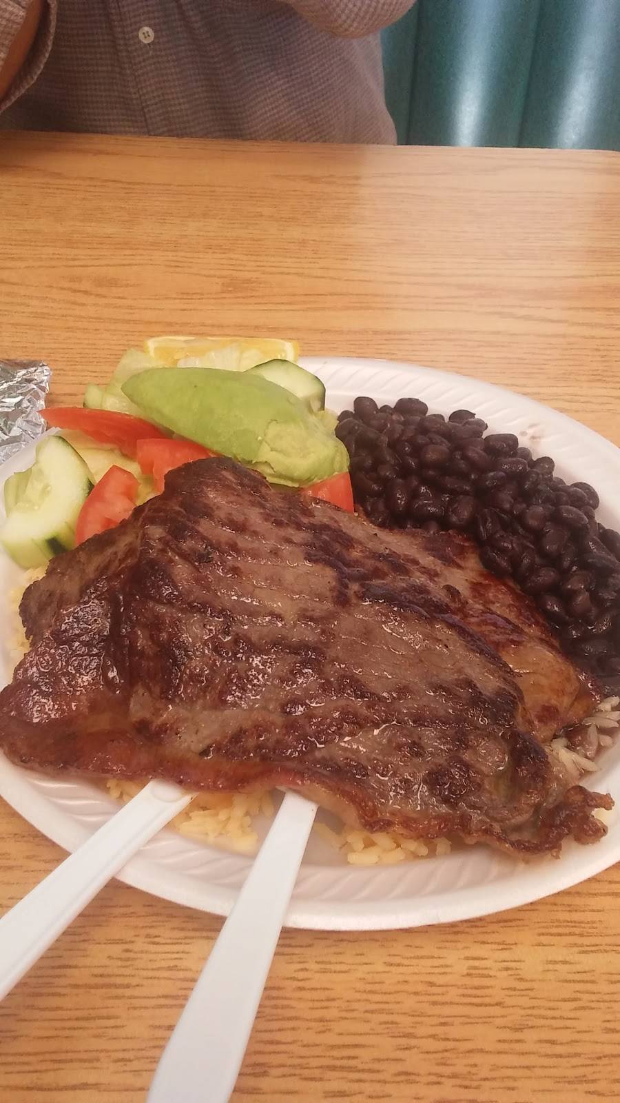 Restaurante Mi Laurita | restaurant | 110 N Race St # 106, Georgetown, DE 19947, USA | 3028563393 OR +1 302-856-3393