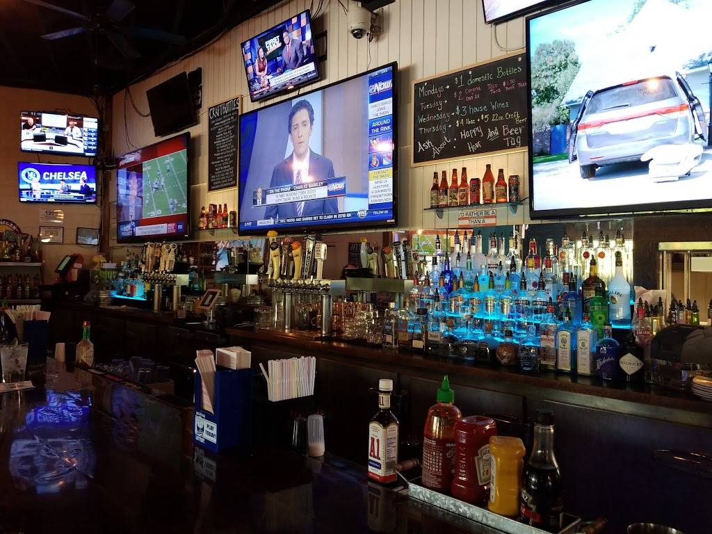 The Barn Fenton | restaurant | 715 Torrey Rd, Fenton, MI 48430, USA | 8103548889 OR +1 810-354-8889