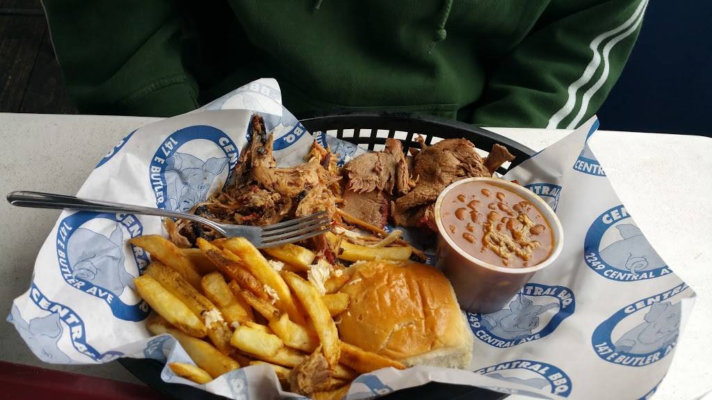 Central BBQ - Midtown | restaurant | 2249 Central Ave, Memphis, TN 38104, USA | 9012729377 OR +1 901-272-9377