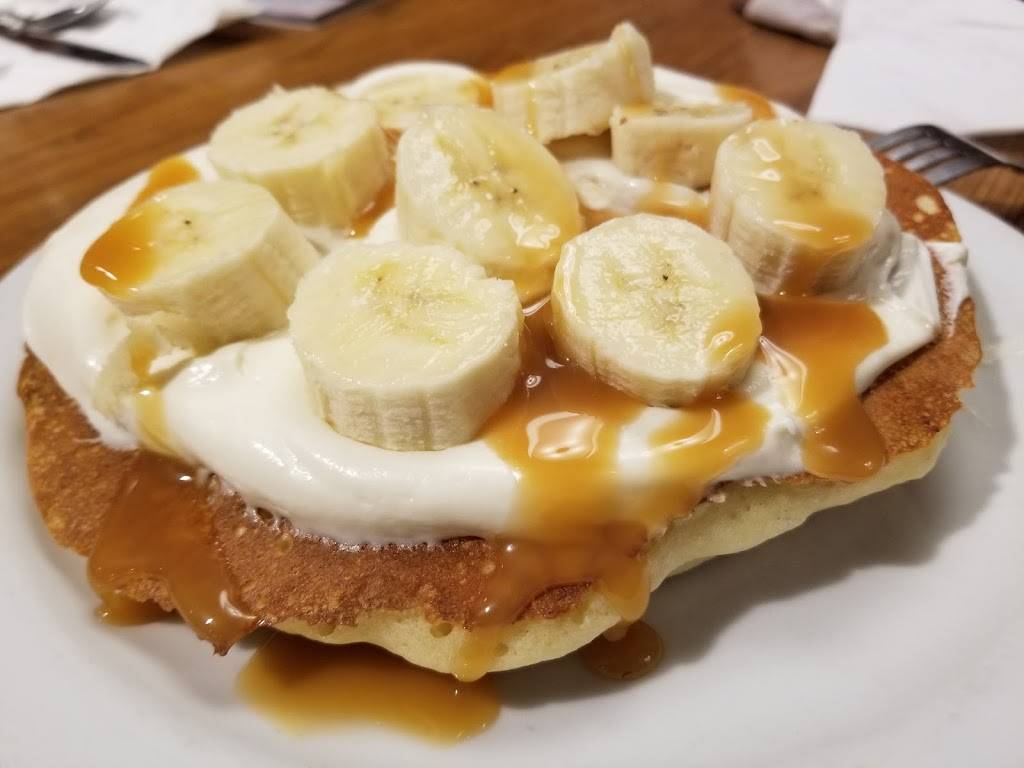 Dennys | restaurant | 2400 N Rancho Dr, North Las Vegas, NV 89130, USA | 7026364100 OR +1 702-636-4100