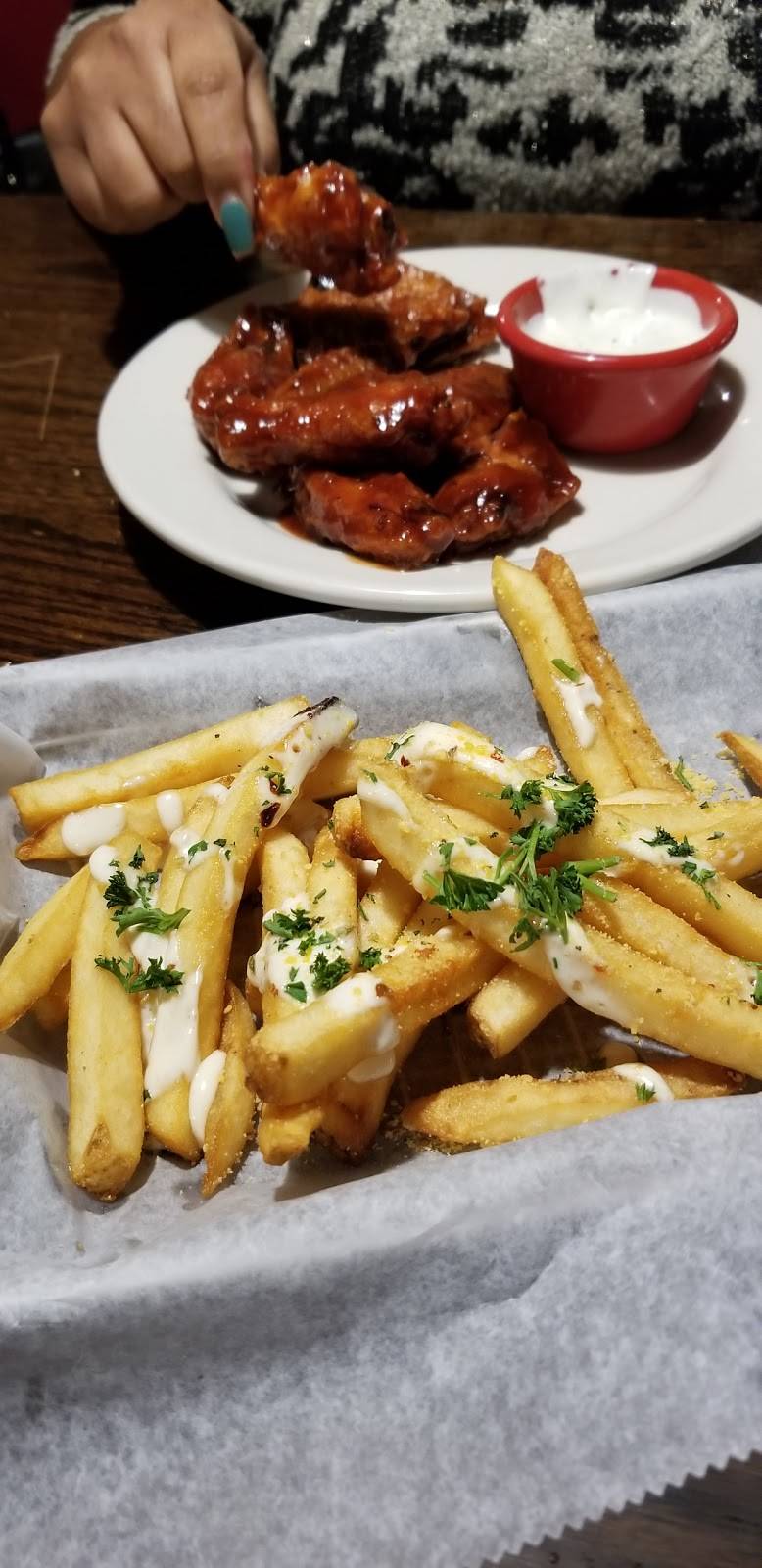 Old Chicago | restaurant | 15231 Trenton Rd, Southgate, MI 48195, USA | 7342828111 OR +1 734-282-8111