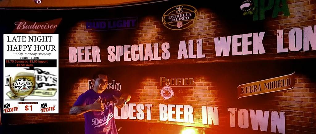 Magueys | restaurant | 5280 E Washington Blvd, Commerce, CA 90040, USA | 3232692442 OR +1 323-269-2442