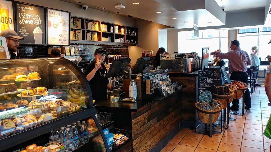 Starbucks | cafe | 1945 Callowhill St, Philadelphia, PA 19130, USA | 2155578060 OR +1 215-557-8060