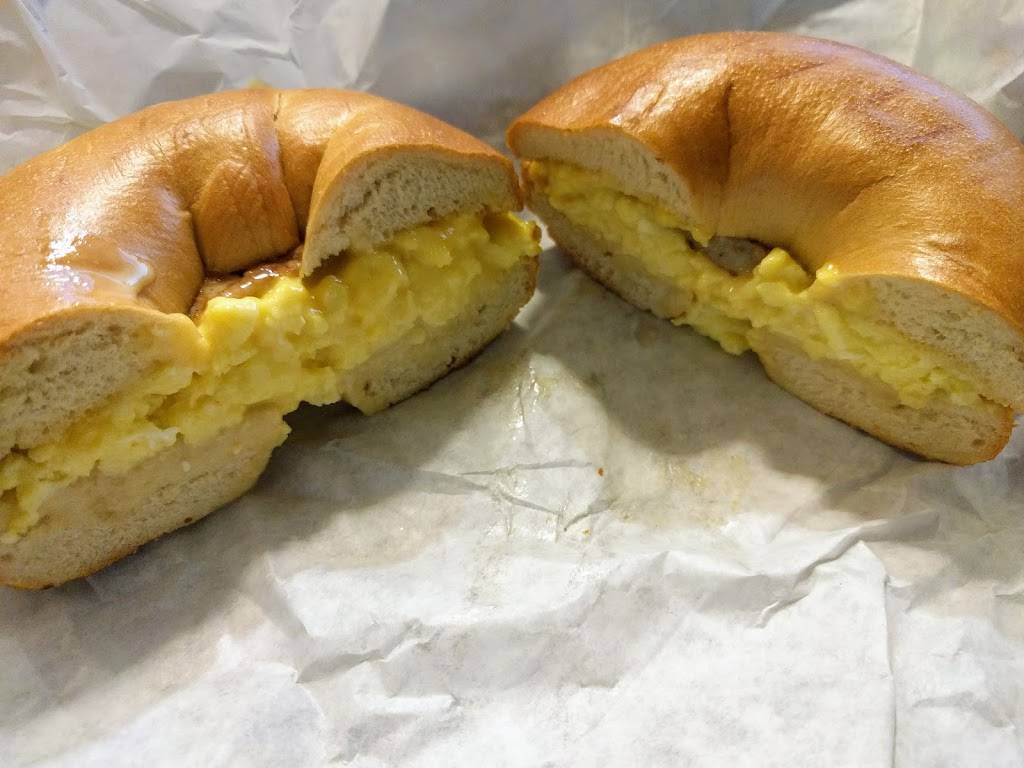 Cafe Artys II | restaurant | 1301 Dove St # 150, Newport Beach, CA 92660, USA | 9498633181 OR +1 949-863-3181