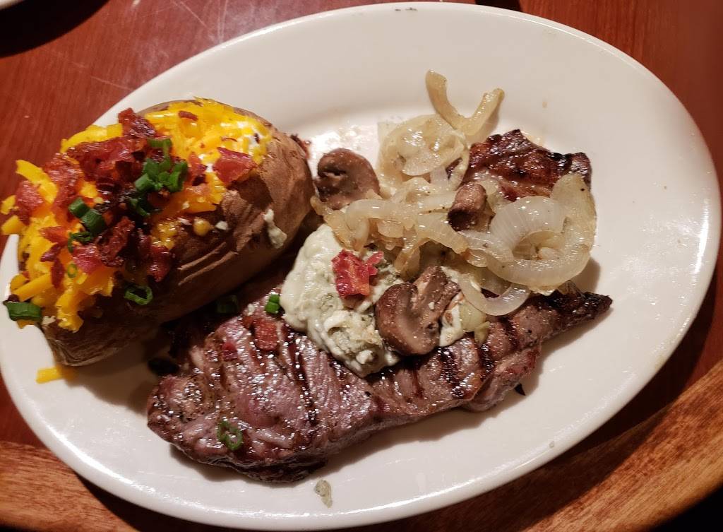 Black Angus Steakhouse | restaurant | 6902 E Hampton Ave, Mesa, AZ 85209, USA | 4808306900 OR +1 480-830-6900