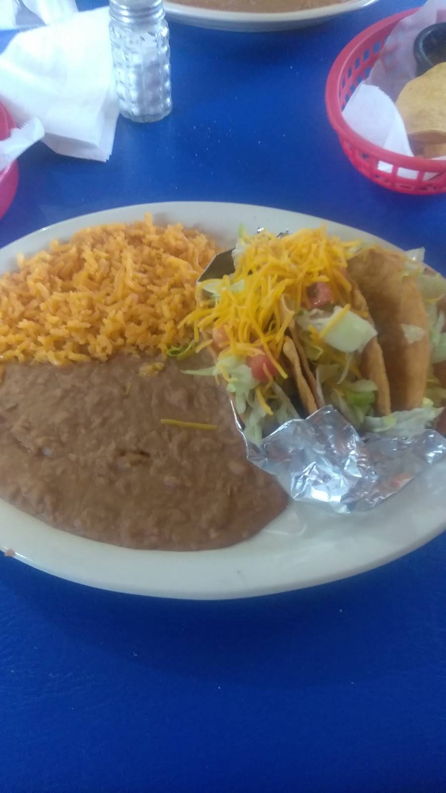 Regias Cocina | restaurant | 1701 W Martin St, San Antonio, TX 78207, USA | 2107767222 OR +1 210-776-7222