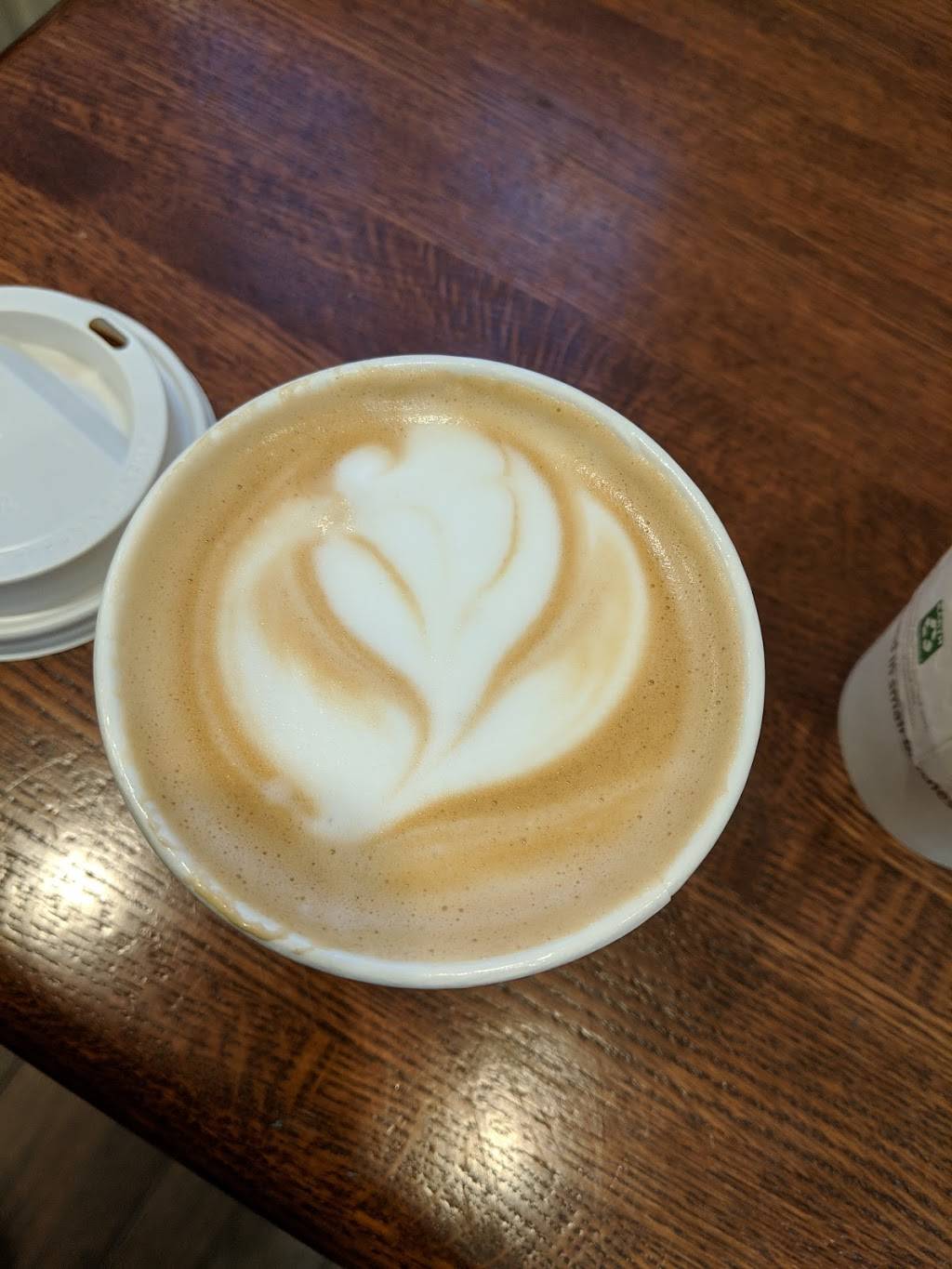 Hampton Coffee Company | bakery | 272 Main Rd, Aquebogue, NY 11931, USA | 6317792862 OR +1 631-779-2862