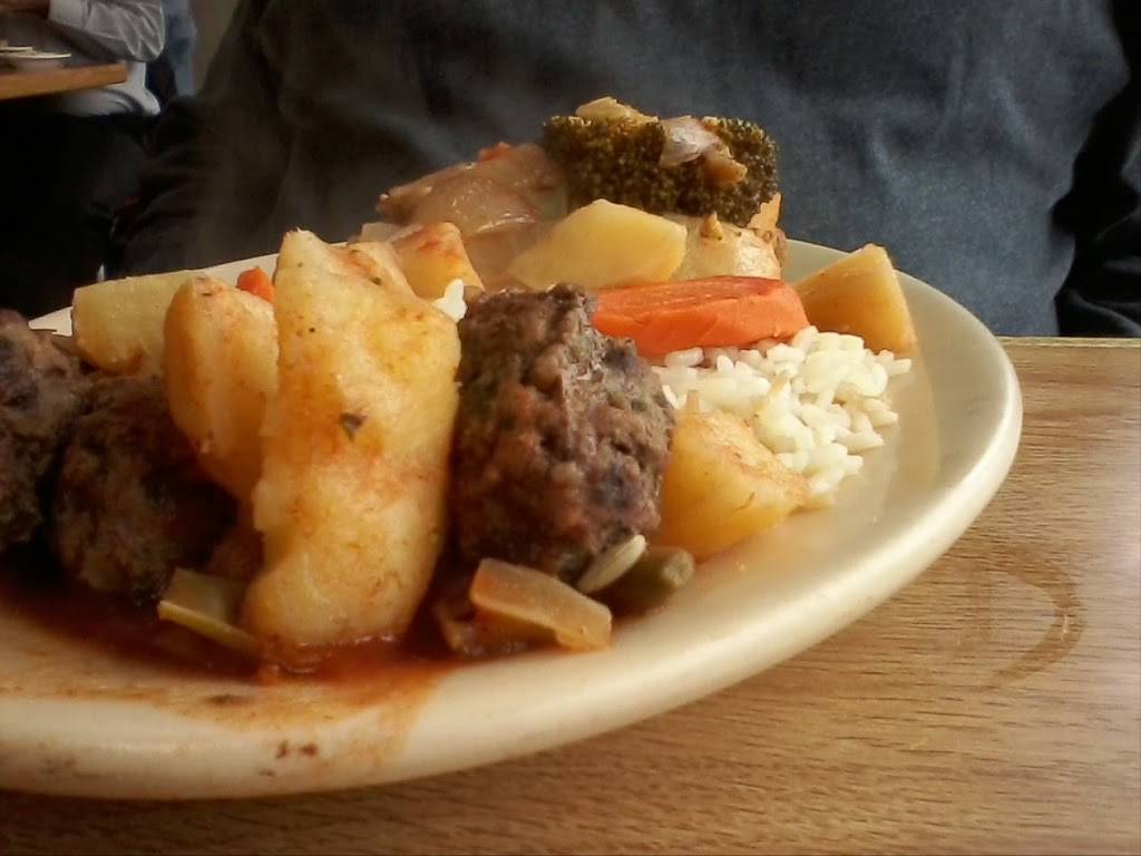 Haddads Restaurant | restaurant | 1010 W Main St, Peoria, IL 61606, USA | 3096725339 OR +1 309-672-5339