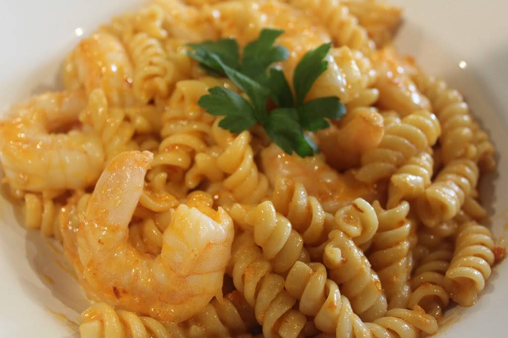 Olive or Twist | restaurant | 2208 60th St, Kenosha, WI 53140, USA | 2628065483 OR +1 262-806-5483