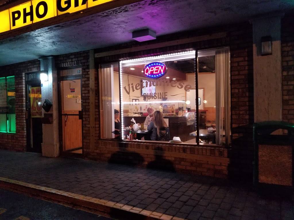 Pho Gia Vi | restaurant | N, 1799 FL-7 #12, Margate, FL 33063, USA | 9543661359 OR +1 954-366-1359
