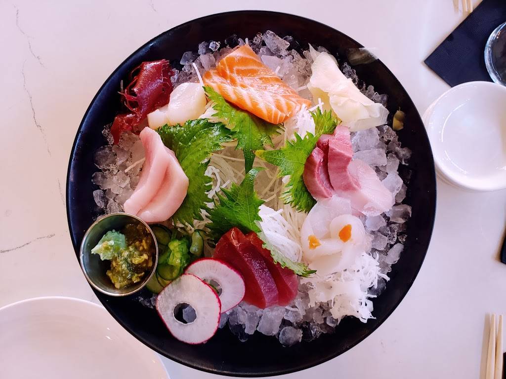 EMC Seafood & Raw Bar Torrance | restaurant | 21536 Hawthorne Blvd Suite #608, Torrance, CA 90503, USA | 3103700469 OR +1 310-370-0469