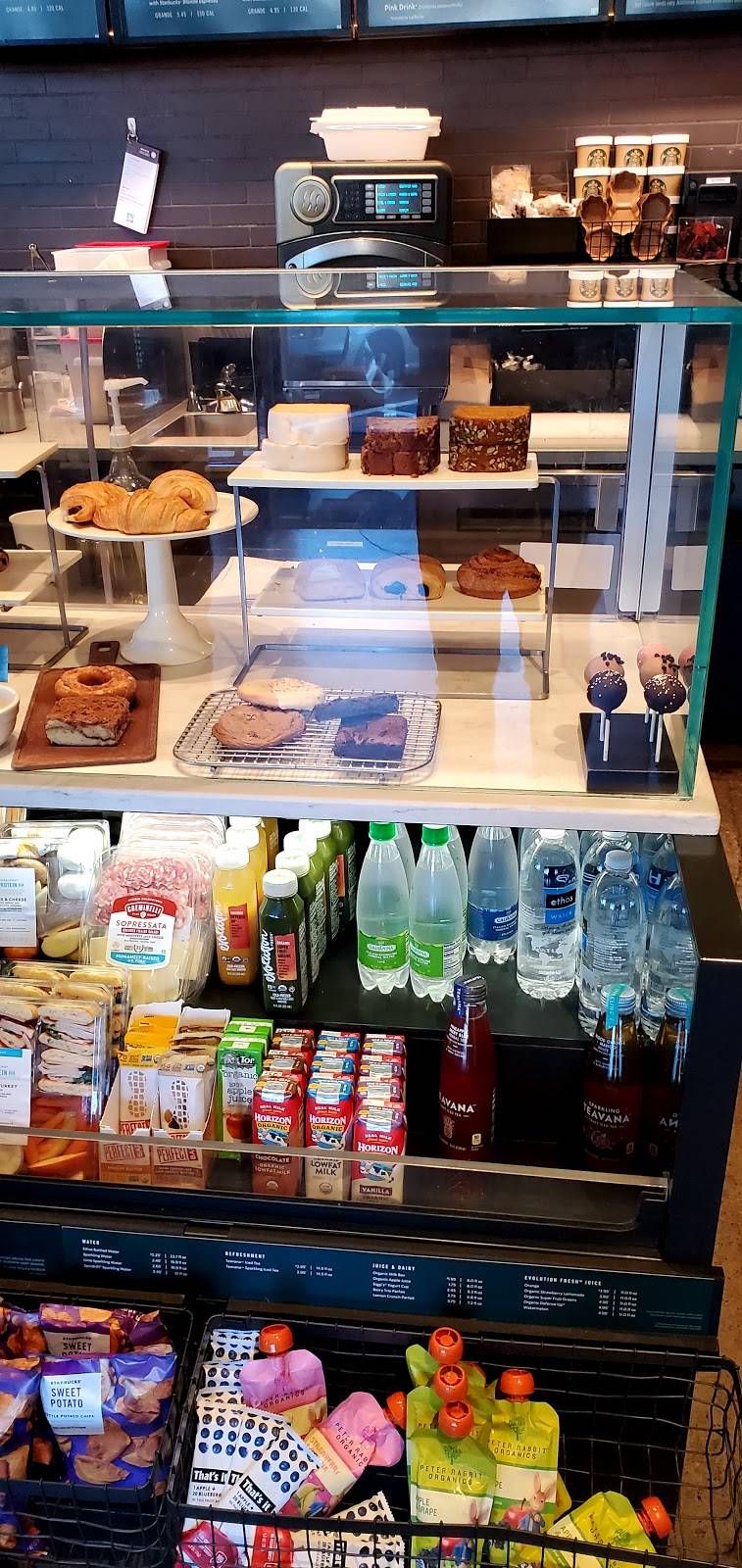 Starbucks | cafe | 5001 Peachtree Blvd, Chamblee, GA 30341, USA | 4703818941 OR +1 470-381-8941