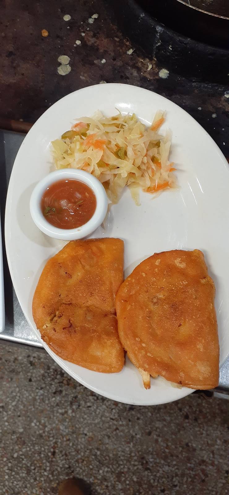 El Salvador Tex-Mex | restaurant | 2309 S Ridgewood Ave, South Daytona, FL 32119, USA | 3863831552 OR +1 386-383-1552