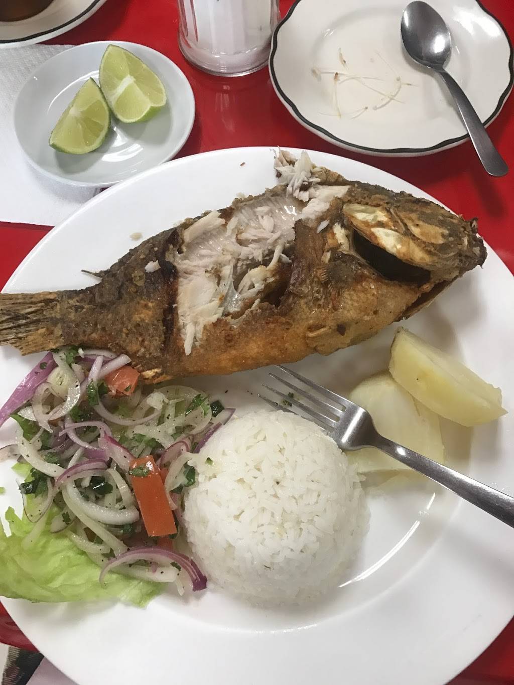 Mi Peru Restaurante | restaurant | 18216 Flower Hill Way, Gaithersburg, MD 20879, USA | 3019268736 OR +1 301-926-8736
