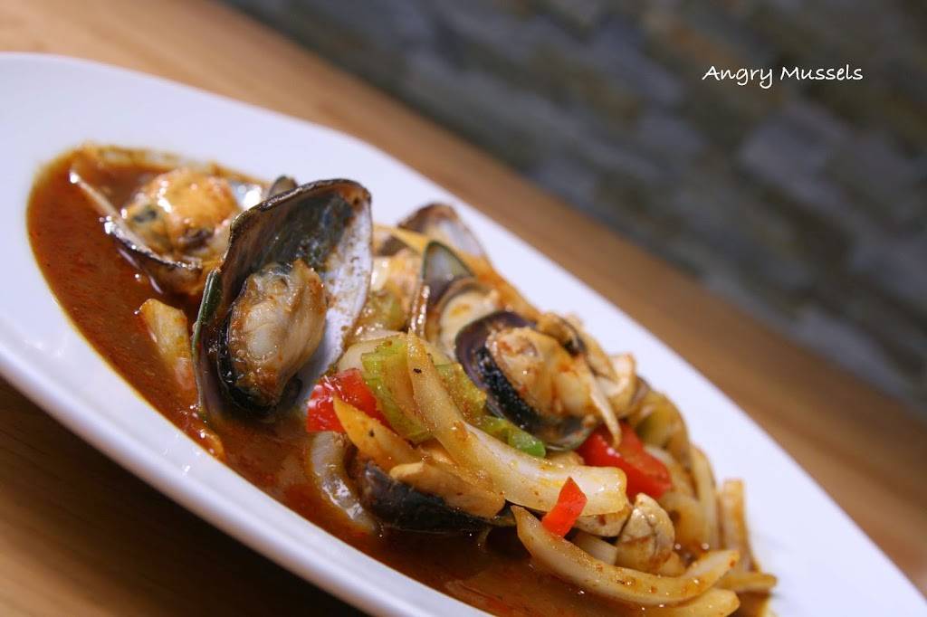 Golden Buddha | restaurant | 985 Main St, Fishkill, NY 12524, USA | 8457651055 OR +1 845-765-1055