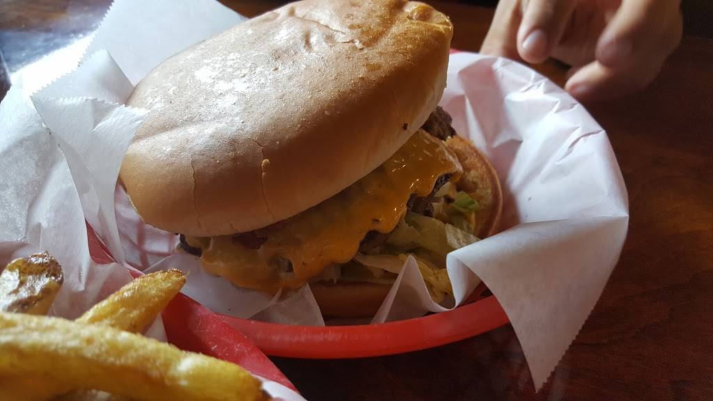 Texas Hamburger Company | restaurant | 9010 Huebner Rd, San Antonio, TX 78240, USA | 2106991189 OR +1 210-699-1189