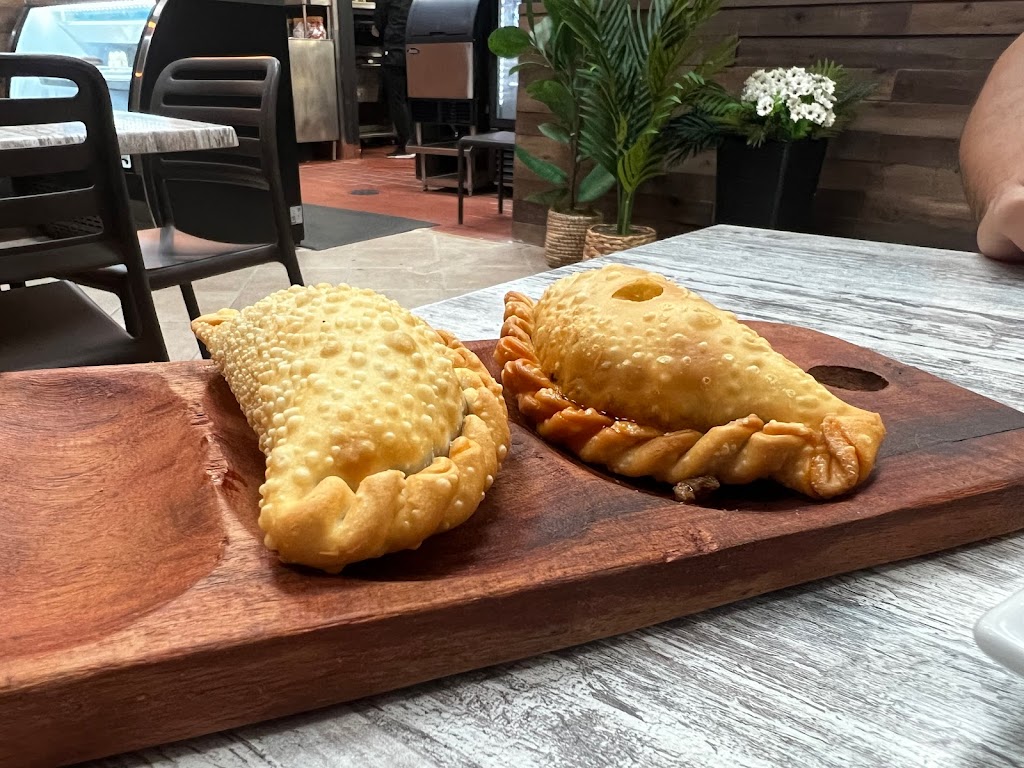 Alta Vaca Grill Argentinean Restaurant | restaurant | 7740 Nova Dr, Davie, FL 33324, USA | 7542006907 OR +1 754-200-6907