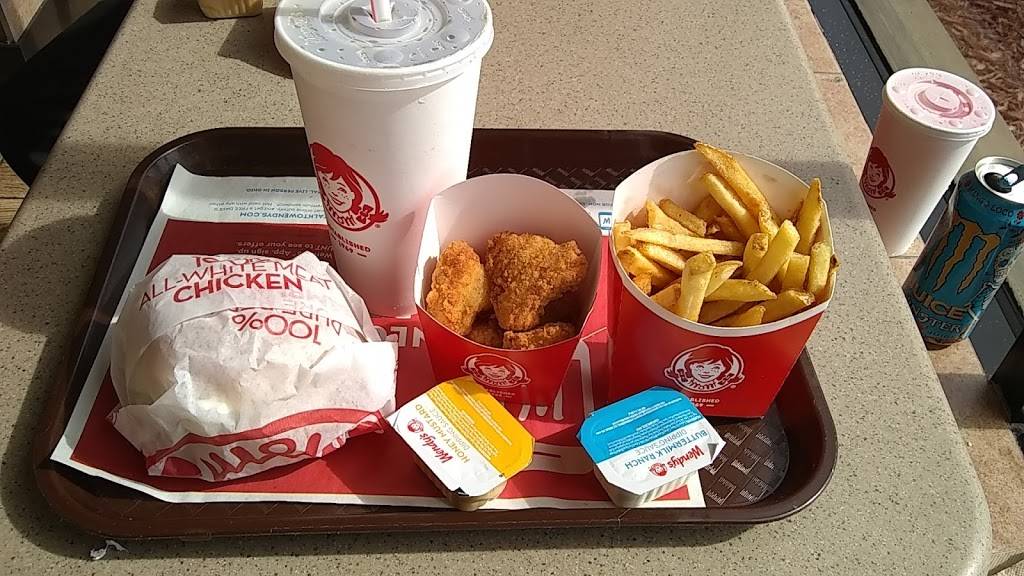 Wendys | restaurant | 12034 S Cleveland Ave, Fort Myers, FL 33907, USA | 2399362004 OR +1 239-936-2004