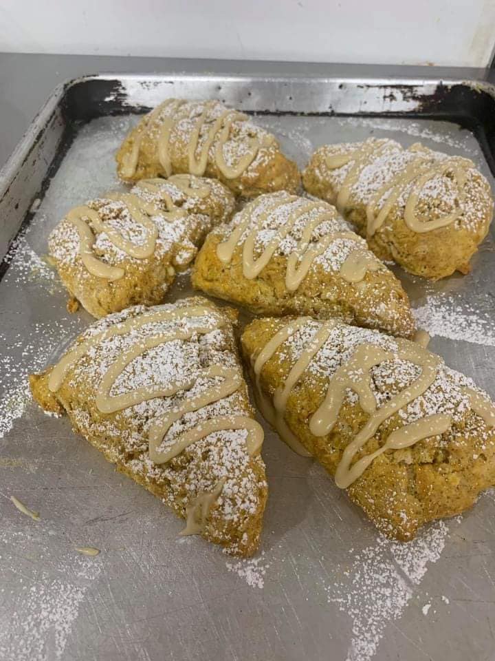 LouSkis Deli | restaurant | 148 5th St N, Skykomish, WA 98288, USA | 3606772211 OR +1 360-677-2211