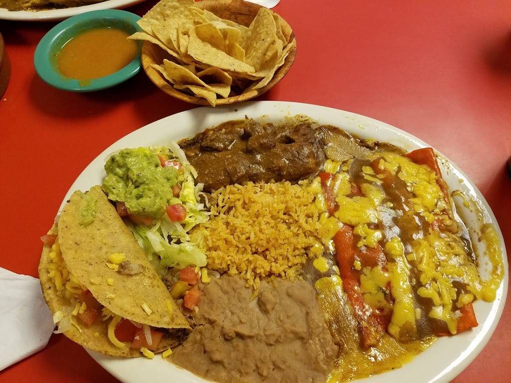 Plaza Mexican Restaurant | restaurant | 2898 Blanco Rd, San Antonio, TX 78201, USA | 2107354512 OR +1 210-735-4512