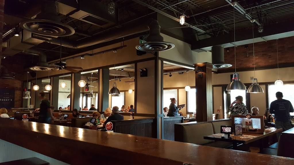 Uno Pizzeria & Grill | restaurant | 20 Centre Dr, Central Valley, NY 10917, USA | 8457836560 OR +1 845-783-6560