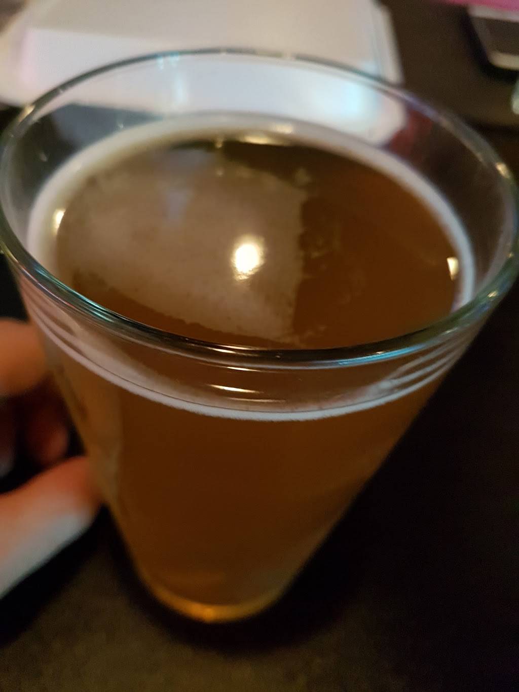 GoodFellas Restaurant & Tavern | restaurant | 1915 McCague St, Pittsburgh, PA 15218, USA | 4123516551 OR +1 412-351-6551