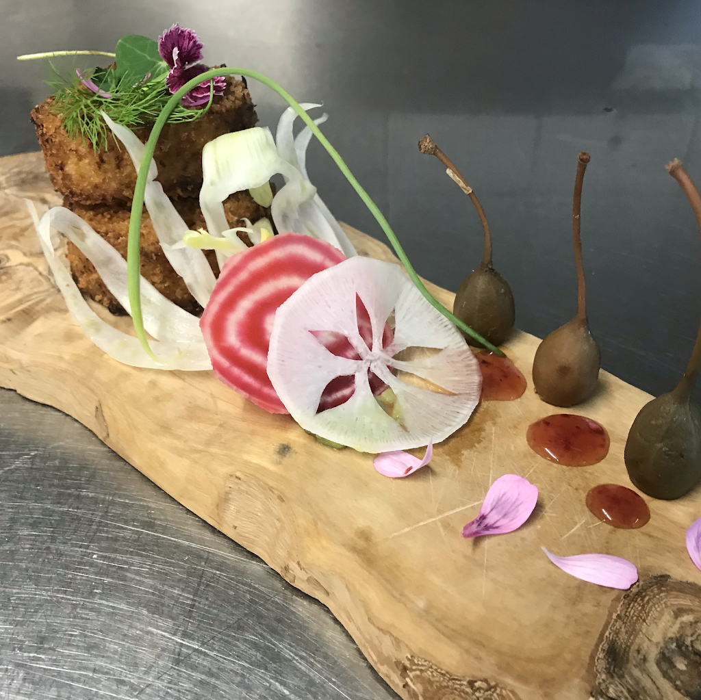 Delicious Steakhouse | restaurant | 2080 St Joseph Blvd, Orléans, ON K1C 1E6, Canada | 6138303366 OR +1 613-830-3366