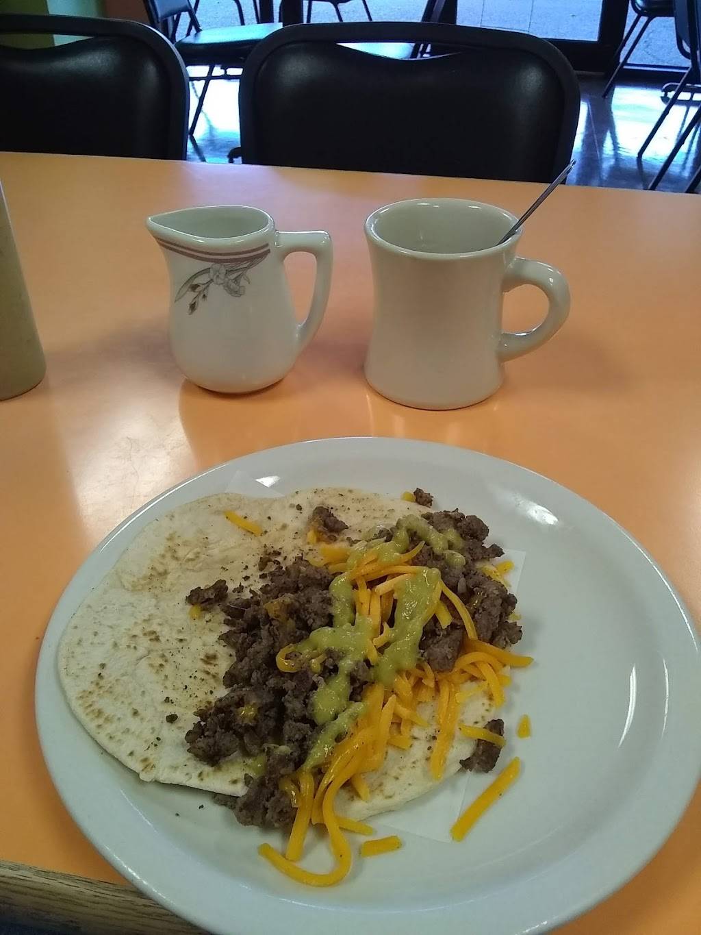 Enmas Taco House | restaurant | 5282 Medical Dr #115, San Antonio, TX 78229, USA | 2107338037 OR +1 210-733-8037