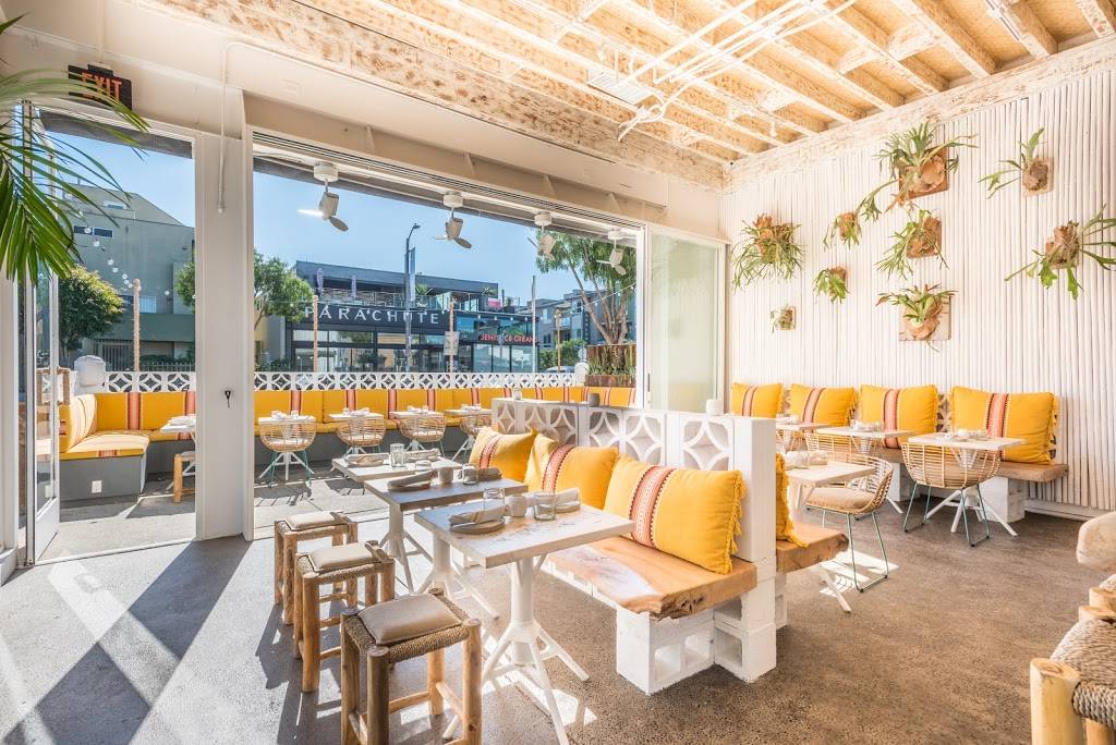 Chulita | restaurant | 533 Rose Ave, Venice, CA 90291, USA | 4242529886 OR +1 424-252-9886