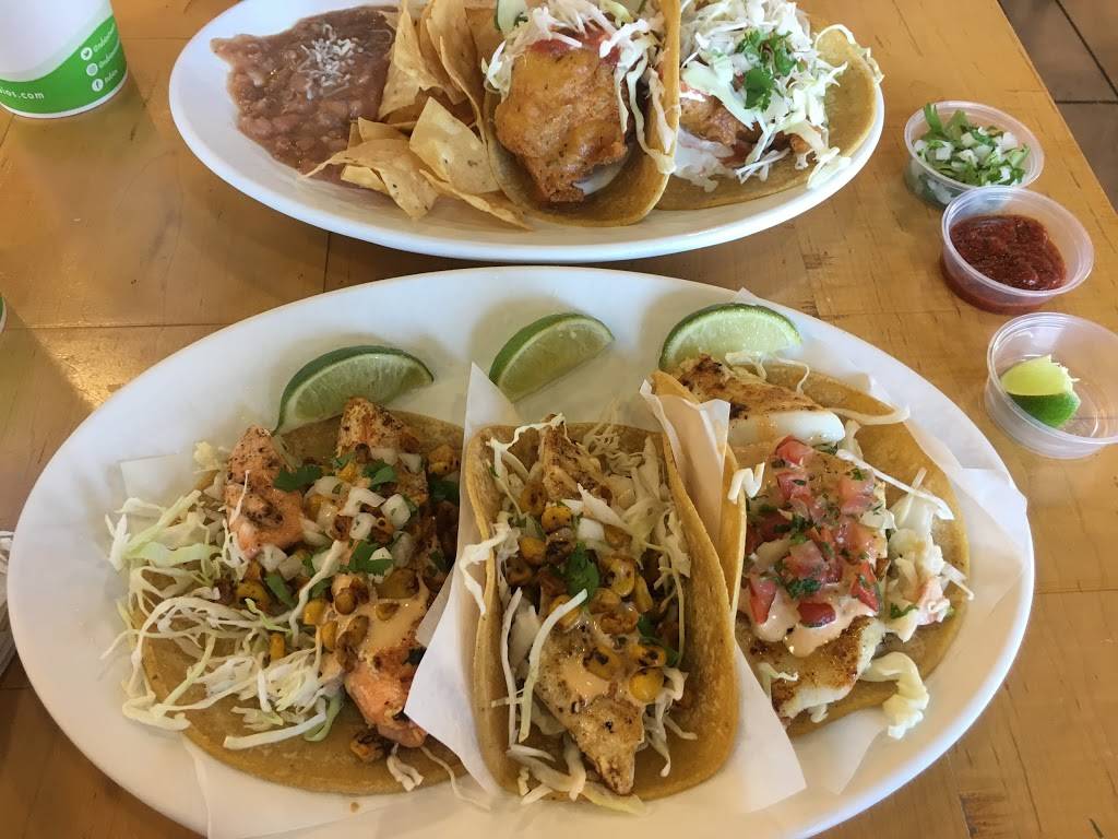 Rubios Coastal Grill | restaurant | 7530 Fay Ave, La Jolla, CA 92037, USA | 8584540068 OR +1 858-454-0068