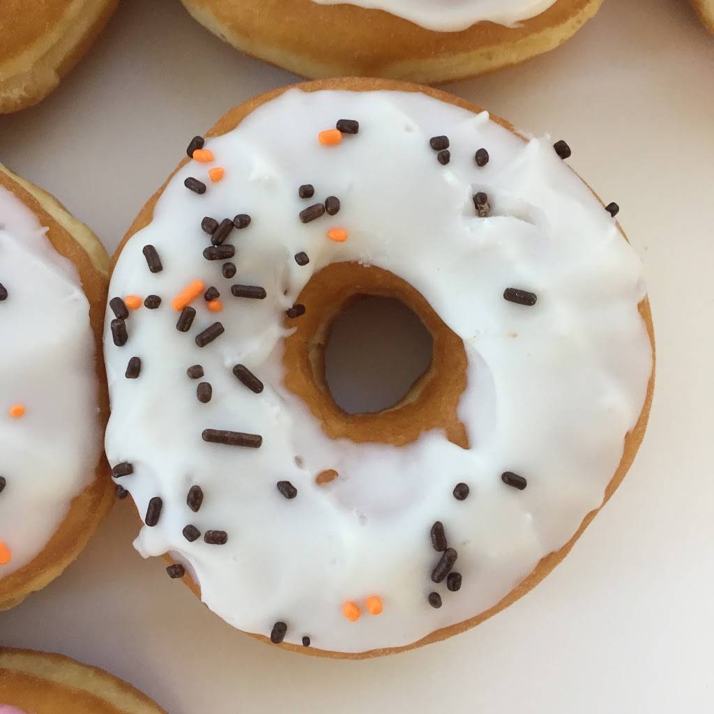 Dunkin | bakery | 41511 Ford Rd, Canton, MI 48188, USA | 7348441589 OR +1 734-844-1589