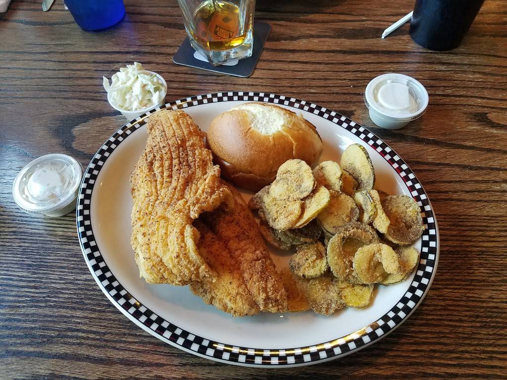 Pat Murnanes Irish Pub | restaurant | 2101 S Main St, Wake Forest, NC 27587, USA | 9195625570 OR +1 919-562-5570