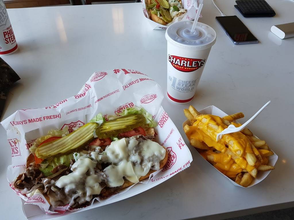 Charleys Philly Steaks | restaurant | 1600 Premium Outlets Blvd, Norfolk, VA 23502, USA | 3176361600 OR +1 317-636-1600