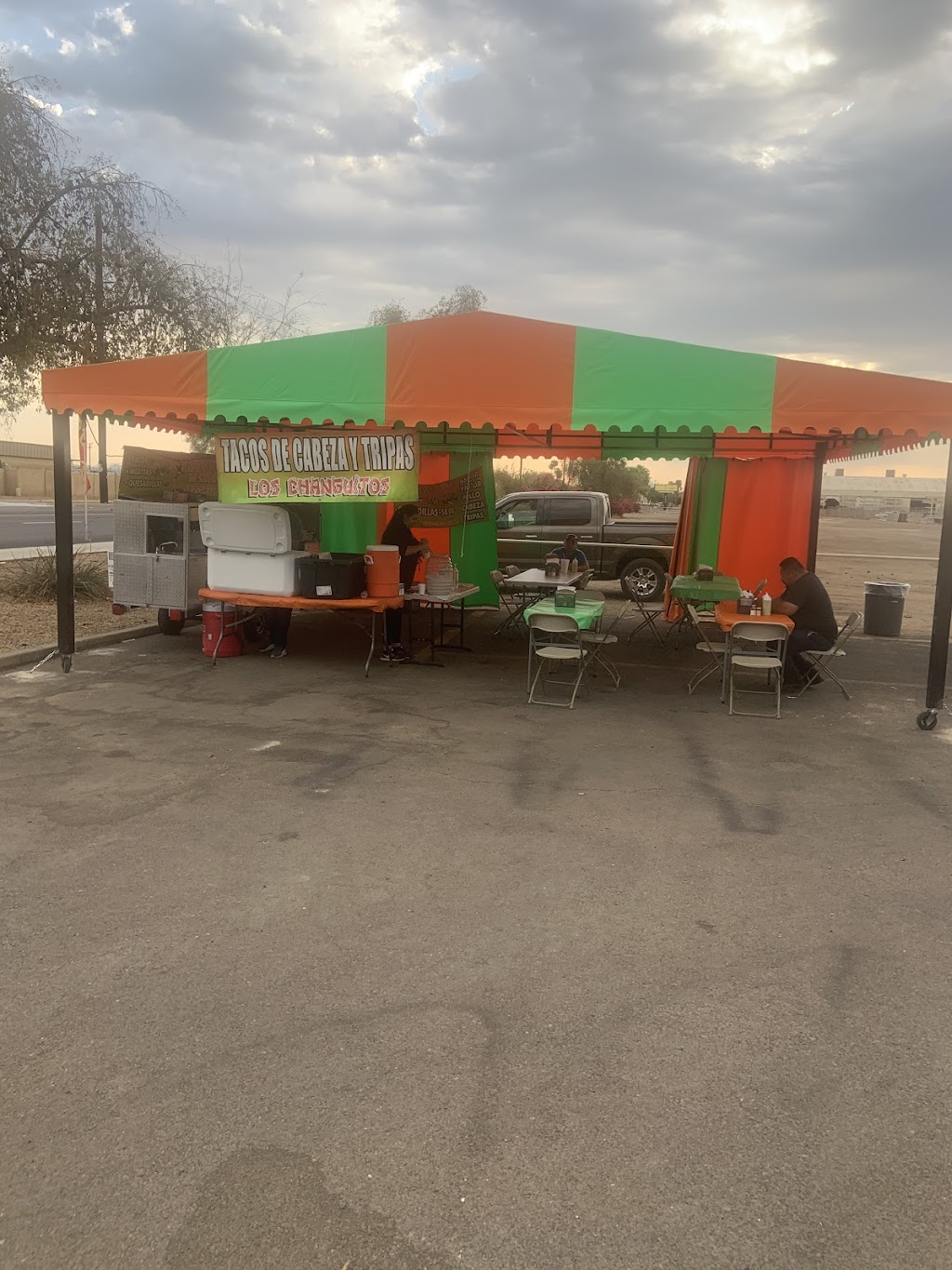 Tacos los changuitos | restaurant | 5035 W Camelback Rd, Phoenix, AZ 85031, USA | 6025832844 OR +1 602-583-2844