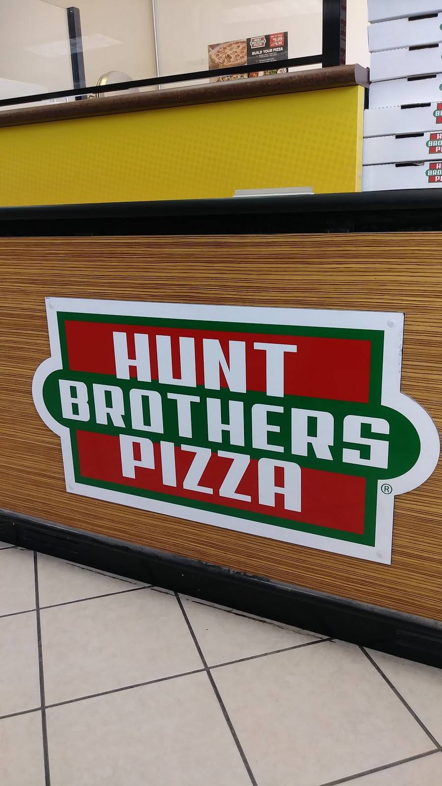 Hunts Brothers Pizza | restaurant | 7020 U.S. Hwy 181 N, Floresville, TX 78114, USA | 8303936132 OR +1 830-393-6132