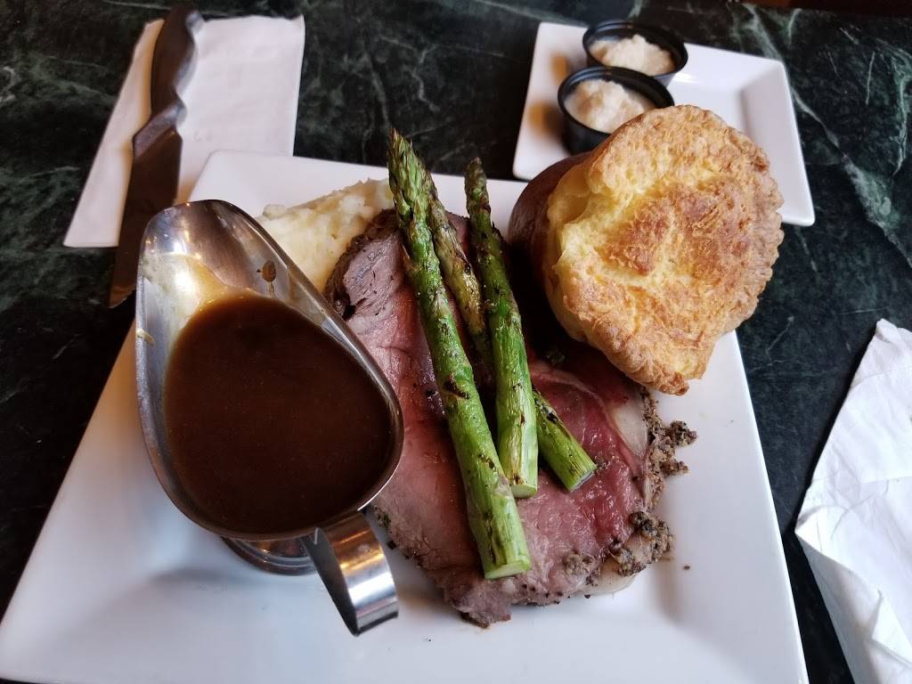 Bar Wellington | restaurant | 520 Wellington St W, Toronto, ON M5V 1E3, Canada | 4163418880 OR +1 416-341-8880