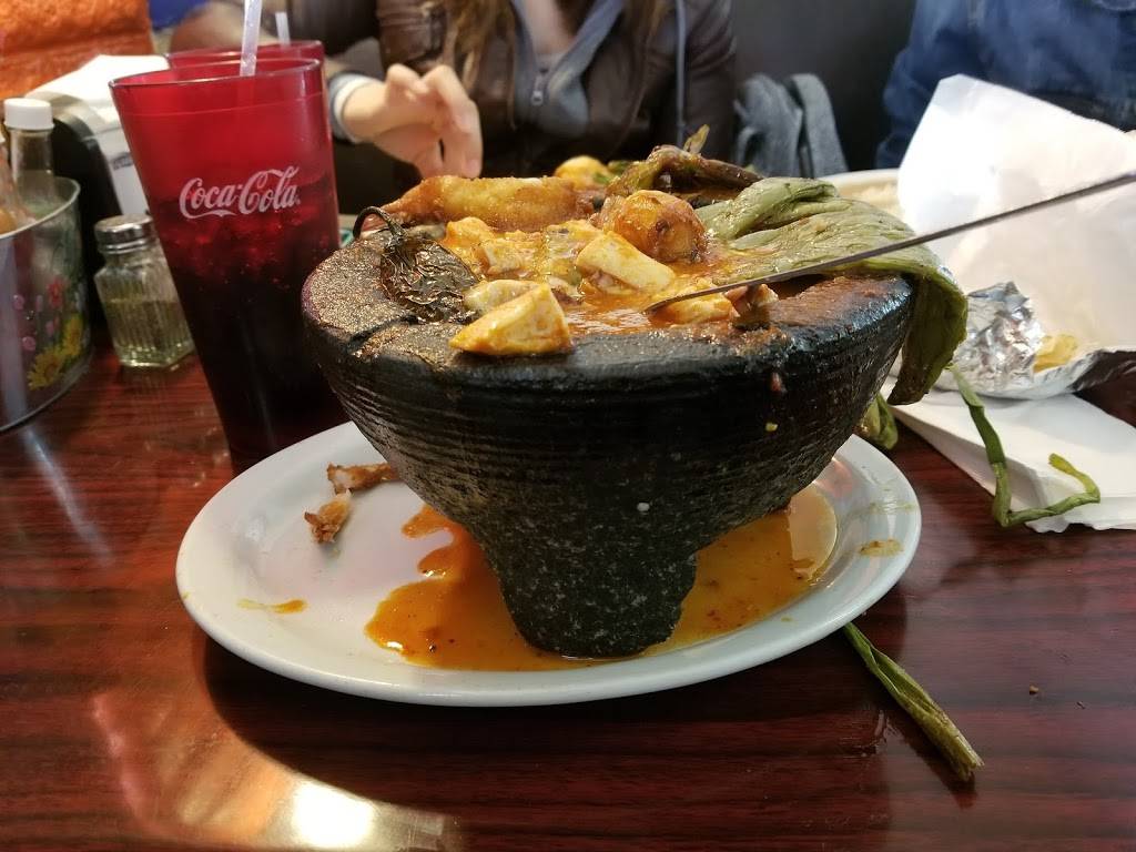 Camaron Pelado | restaurant | 1517 E El Monte Way, Dinuba, CA 93618, USA | 5595959147 OR +1 559-595-9147