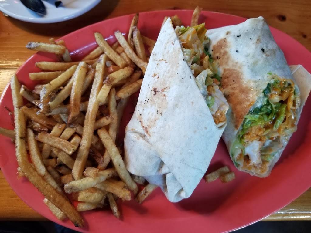 Herbies Bar & Chowder House | restaurant | 6350 Overseas Hwy, Marathon, FL 33050, USA | 3057436373 OR +1 305-743-6373