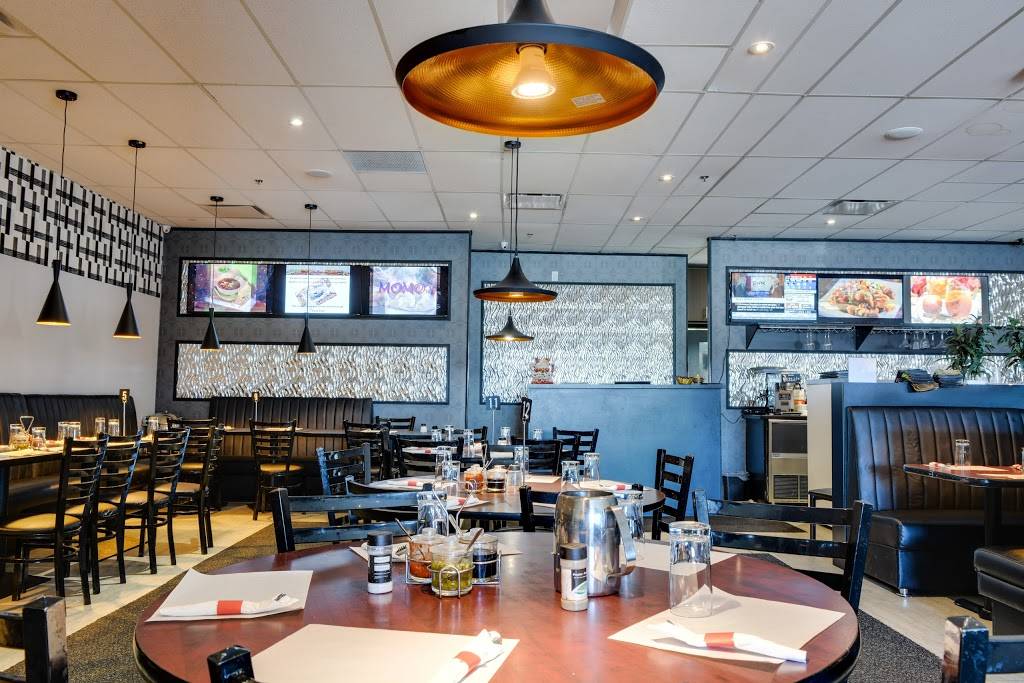 Salt & Pepper | restaurant | 35 Brunel Rd #4, Mississauga, ON L4Z 3E8, Canada | 9055689900 OR +1 905-568-9900