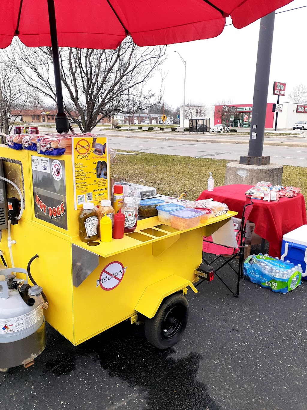 The Coney Lady | meal takeaway | 3827 N Mitthoefer Rd B13, Indianapolis, IN 46235, USA | 3177232048 OR +1 317-723-2048