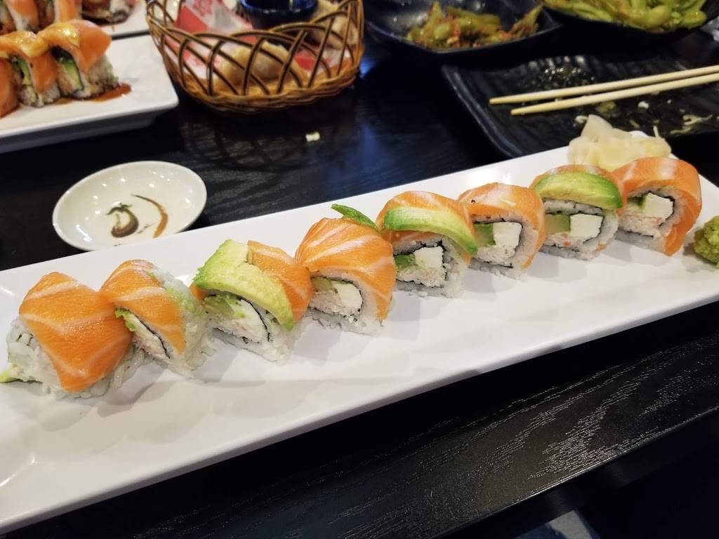 Arigato Sushi | restaurant | 1740 N Main St, Salinas, CA 93906, USA | 8314430100 OR +1 831-443-0100